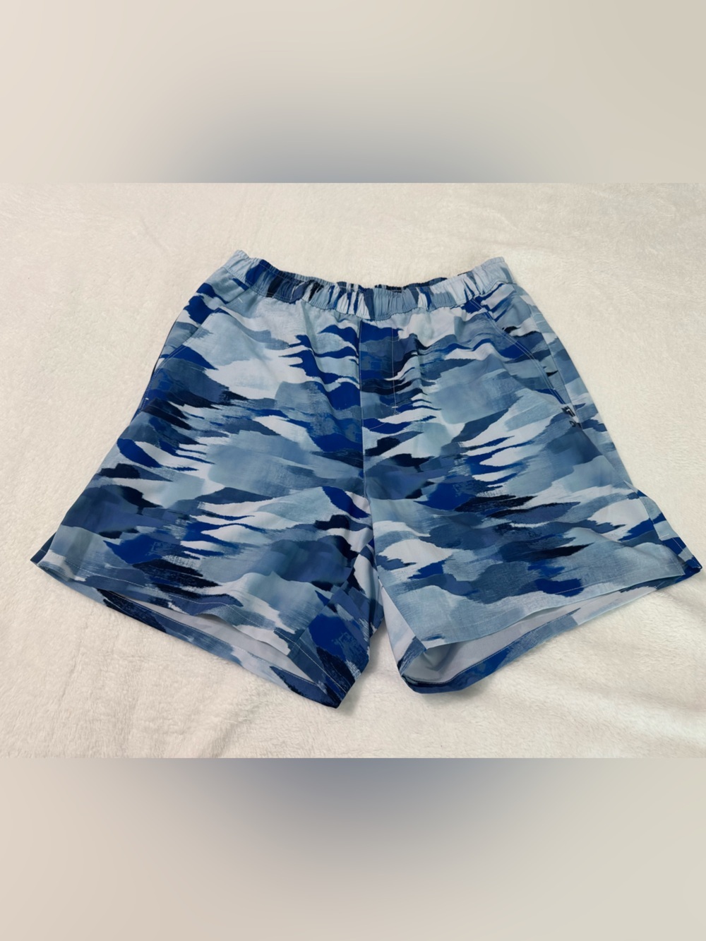 DSG Men’s 6” Agility Woven Short AI Camo Academy Blue Size S